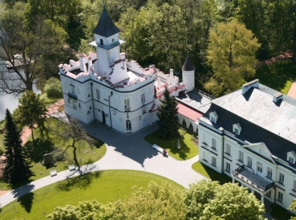 dom pracy Twórczej w Radziejowicach